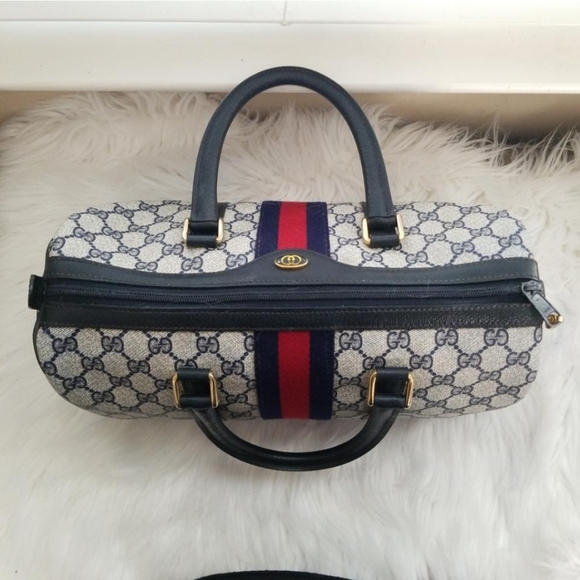 Authentic Vintage Gucci Boston Satchel - Picture 8 of 12